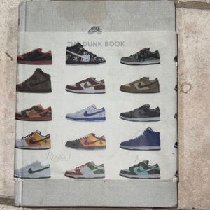 Nike SB: The Dunk Book